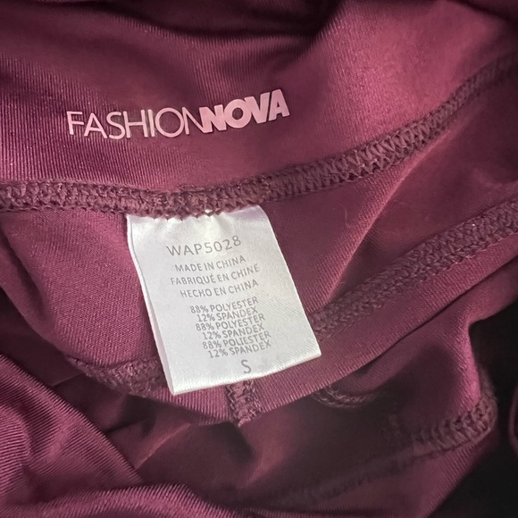 Fashion nova active set - Picture 5 of 5